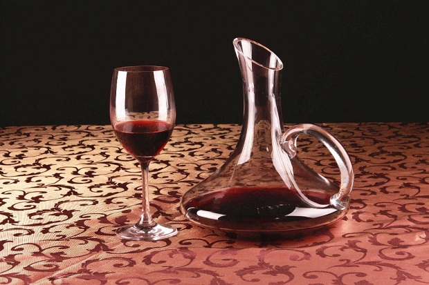 Những điều có thể bạn chưa biết về bình decanter rượu vang