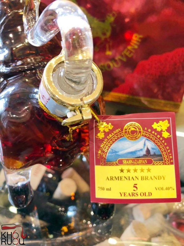 Rượu Con Trâu Armenian Brandy